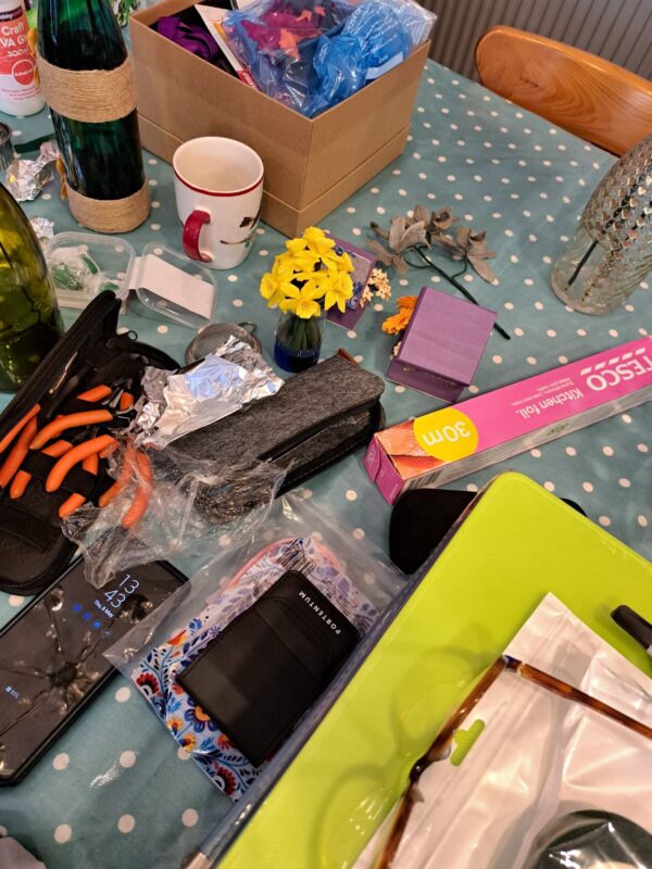 Flower Workshop - Daisy's Cold Porcelain Clay - Image 4